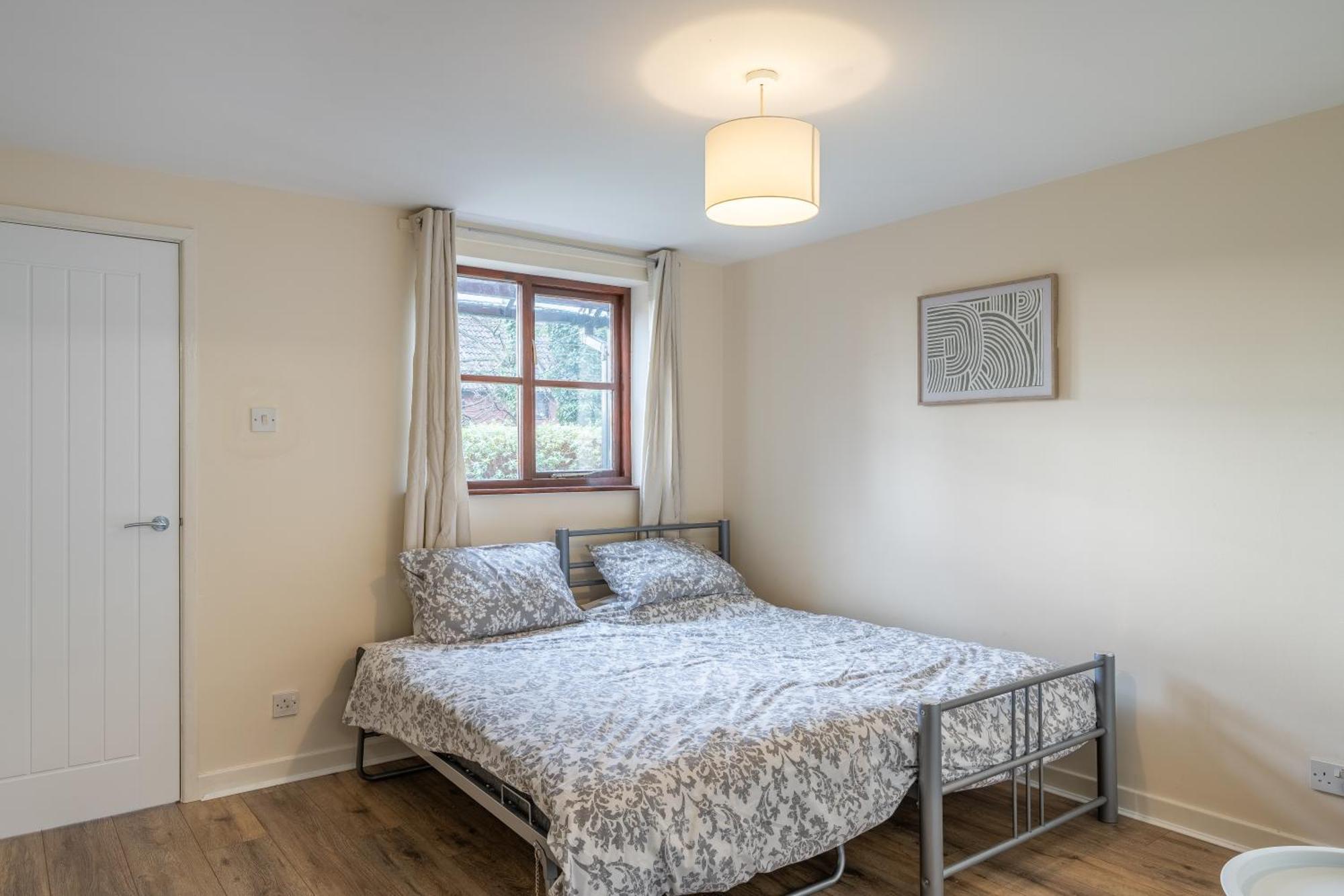 Modern Studio Flat In Wellington, Telford Wellington  Eksteriør billede