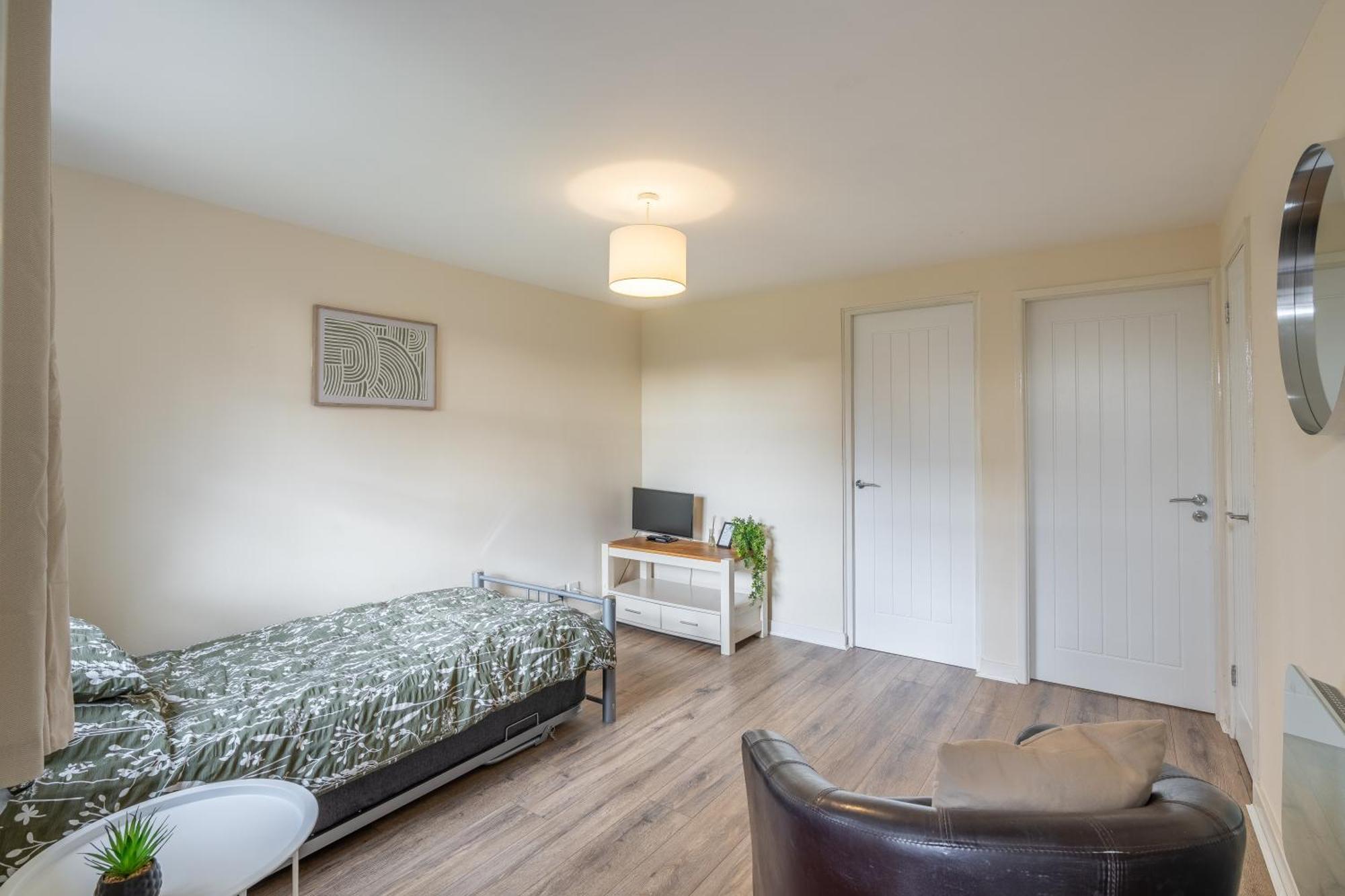Modern Studio Flat In Wellington, Telford Wellington  Eksteriør billede